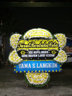 Papan Bunga Duka di Dadap